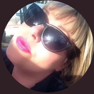 Meet your Posher, Joette